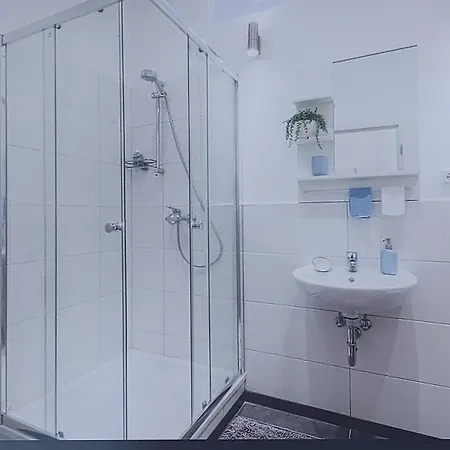 2 Bdr Luxury Manuela Apartment Bucharest